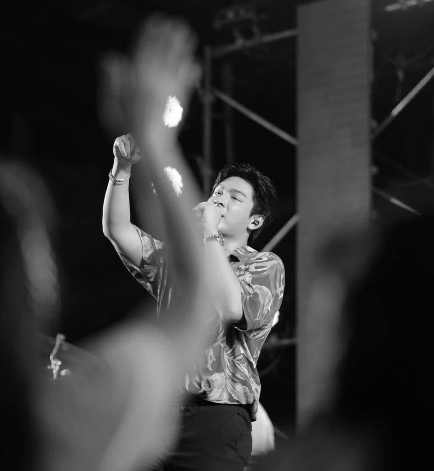 โหน - ธนากร ศรีบรรจง