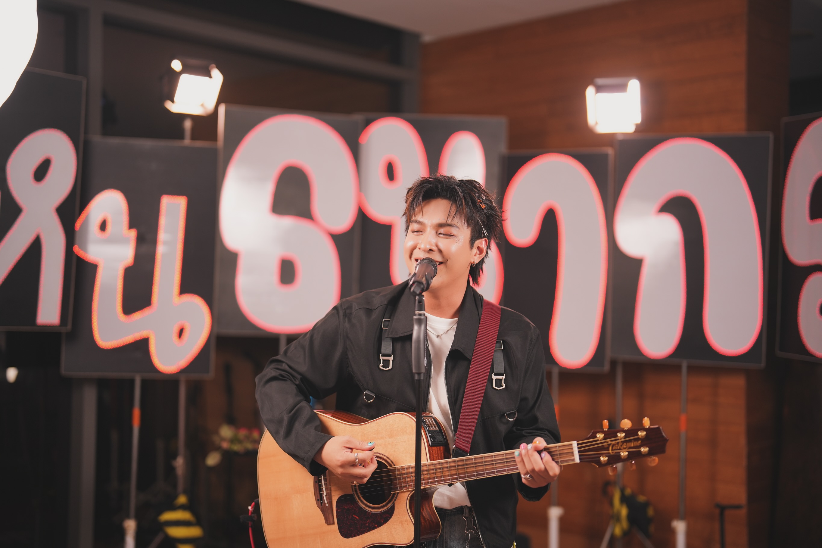 โหน - ธนากร ศรีบรรจง