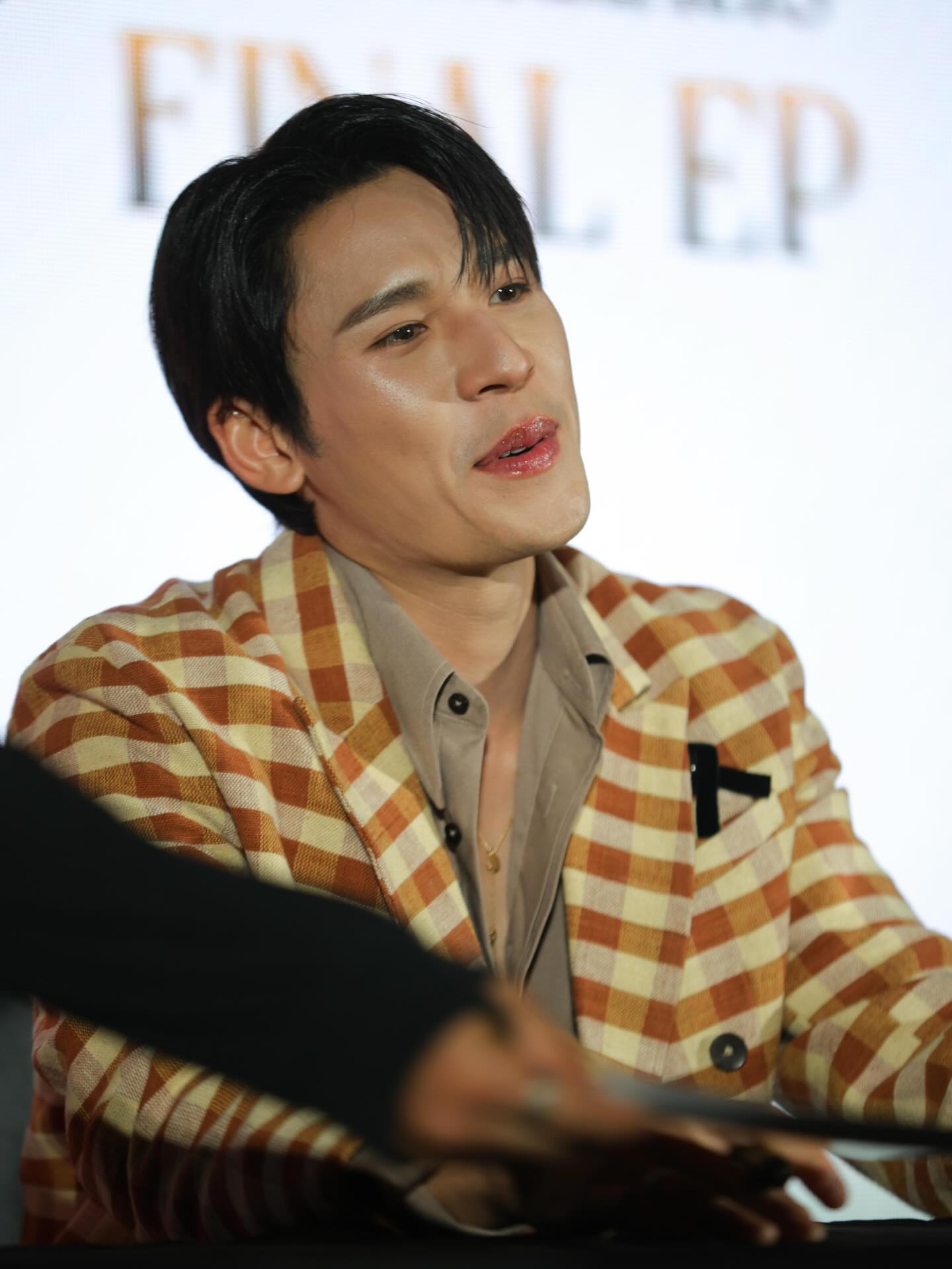 เพิร์ล - ศัจกร ฉลาด