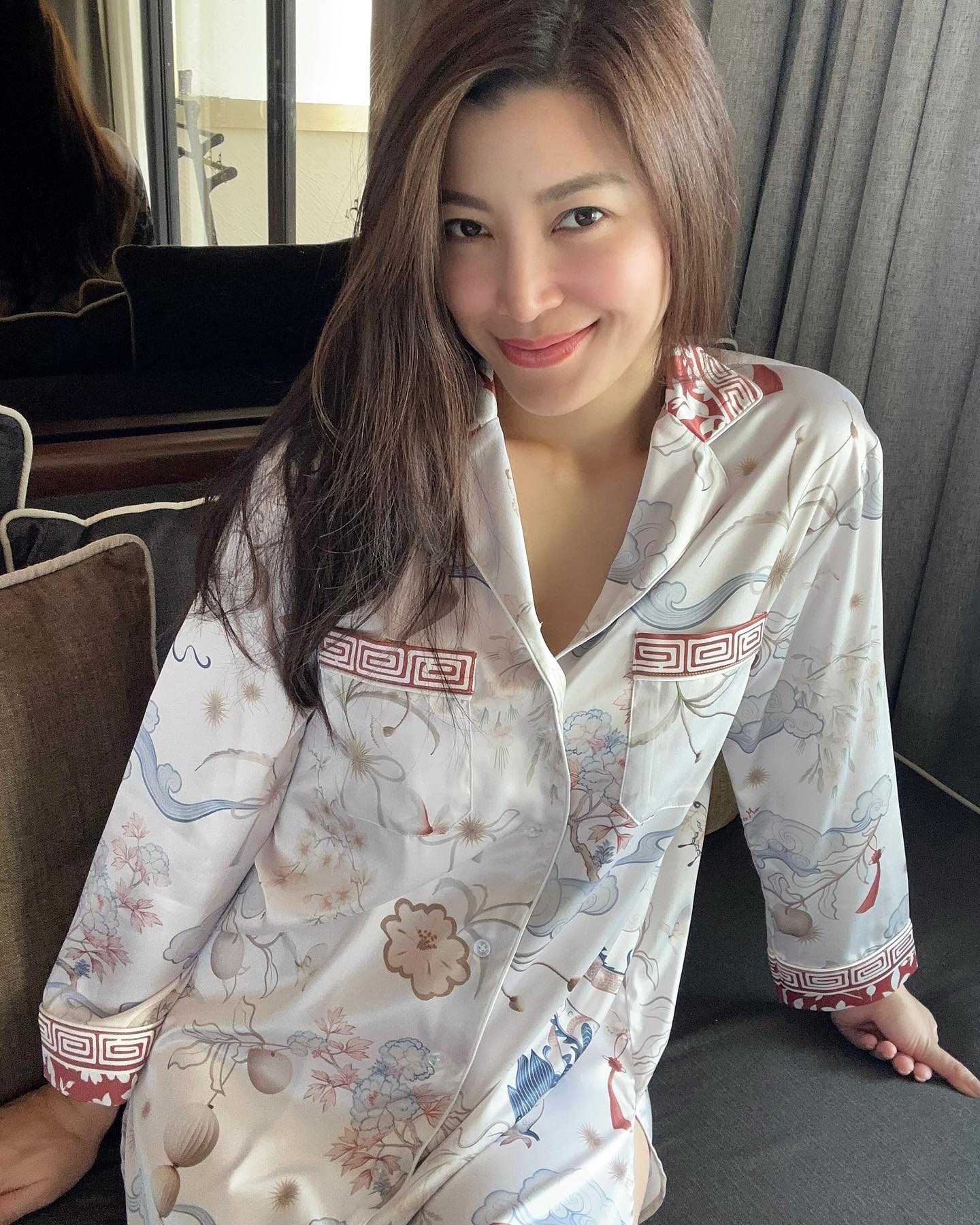 เอมมี่ - มรกต กิตติสาระ