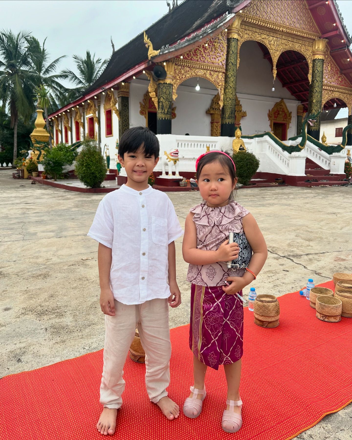 เอมมี่ - มรกต กิตติสาระ
