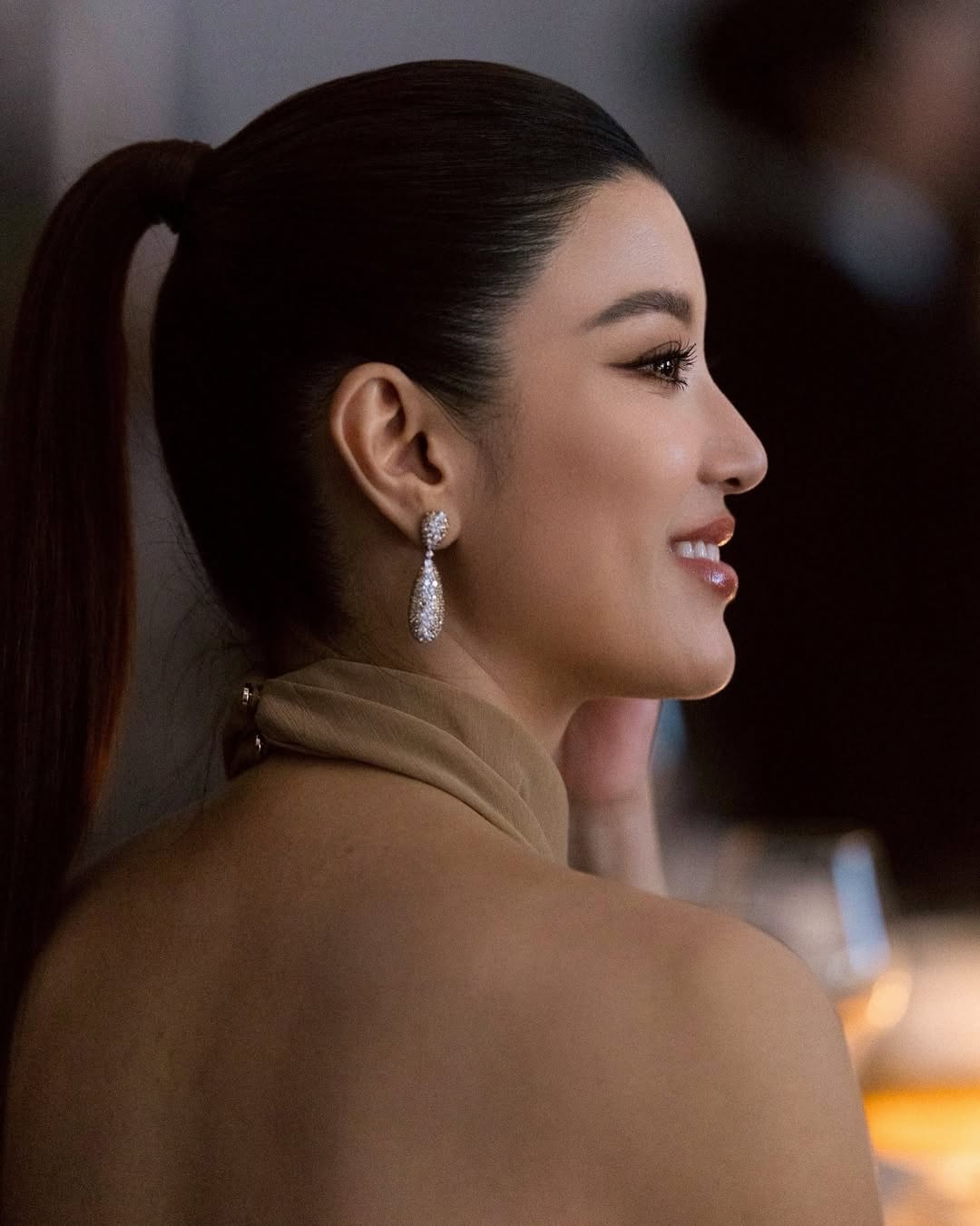 เอมมี่ - มรกต กิตติสาระ