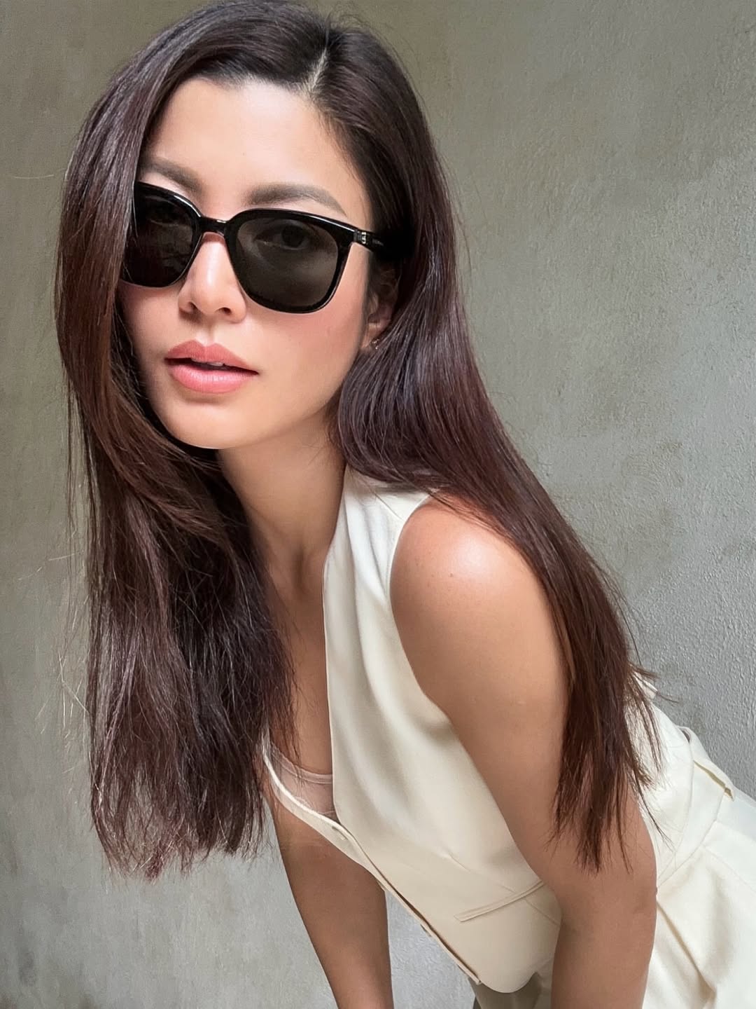 เอมมี่ - มรกต กิตติสาระ