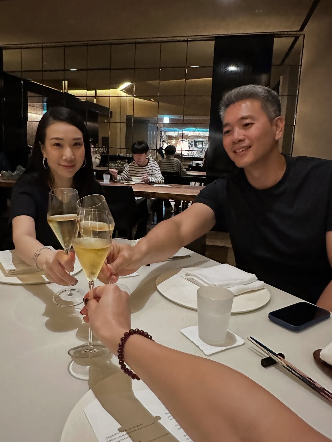 เอมมี่ - มรกต กิตติสาระ
