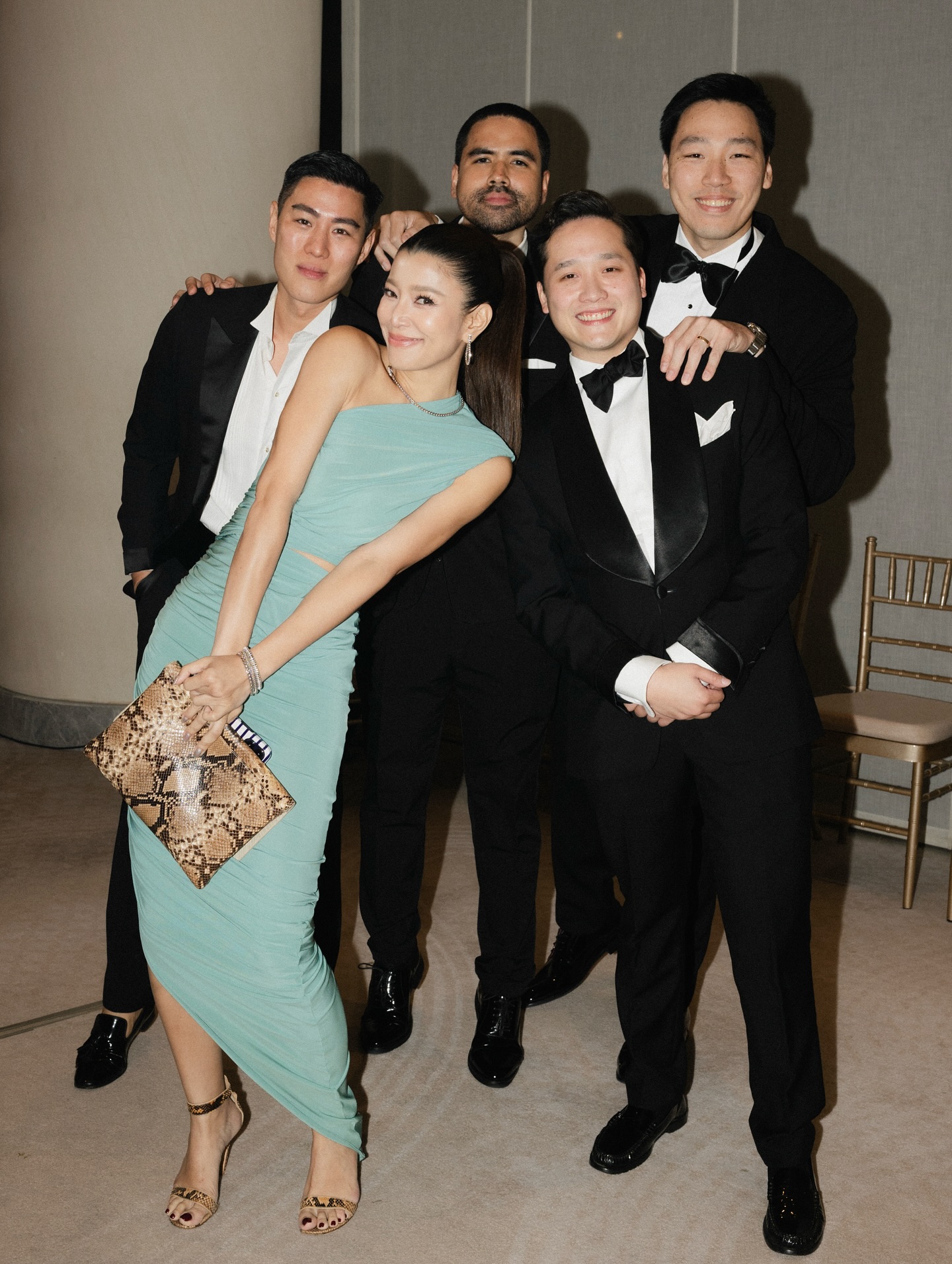 เอมมี่ - มรกต กิตติสาระ