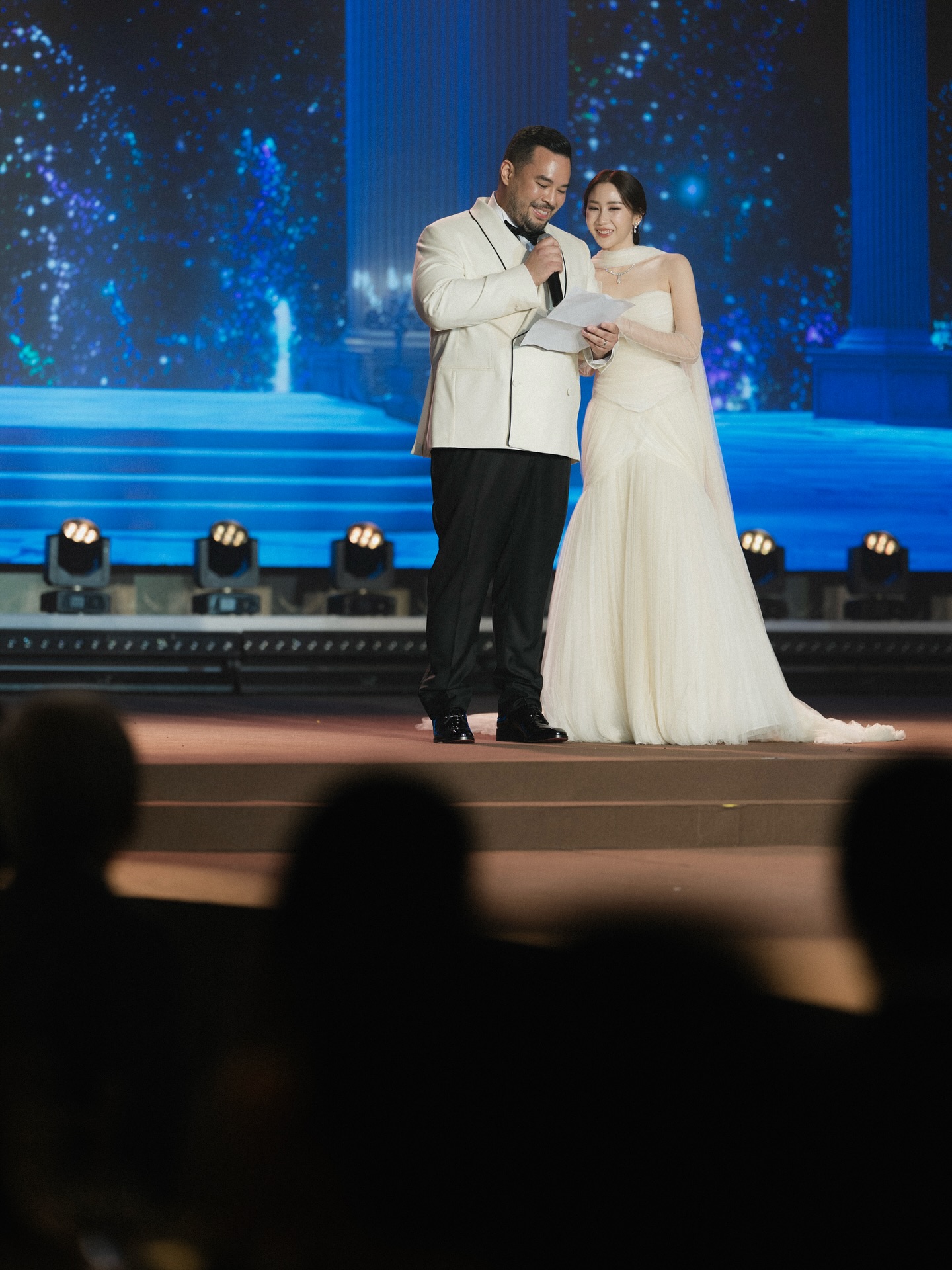 เอมมี่ - มรกต กิตติสาระ