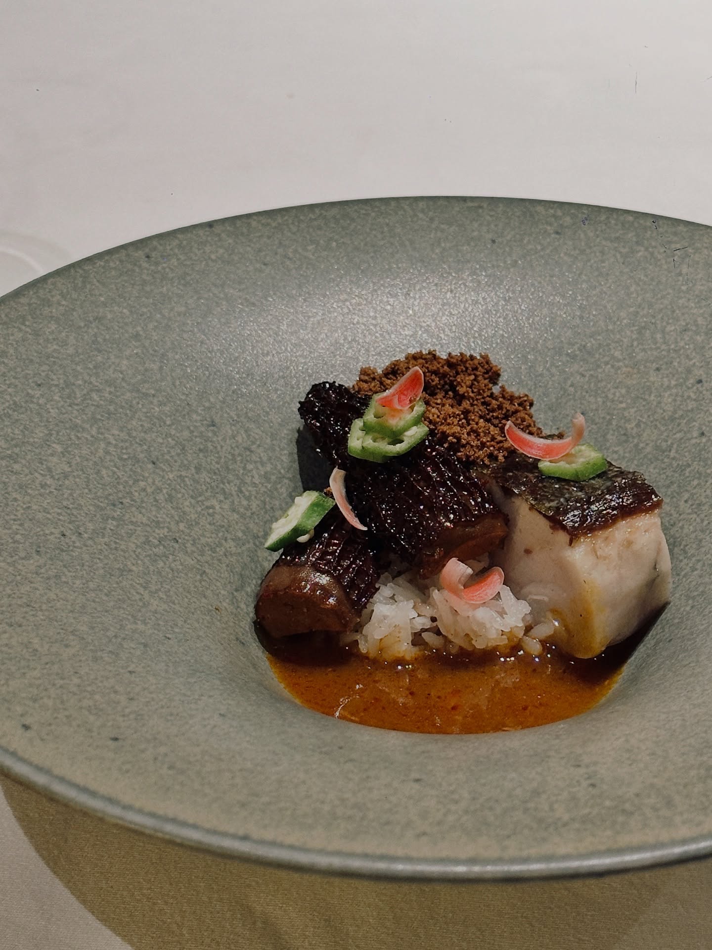 เอมมี่ - มรกต กิตติสาระ