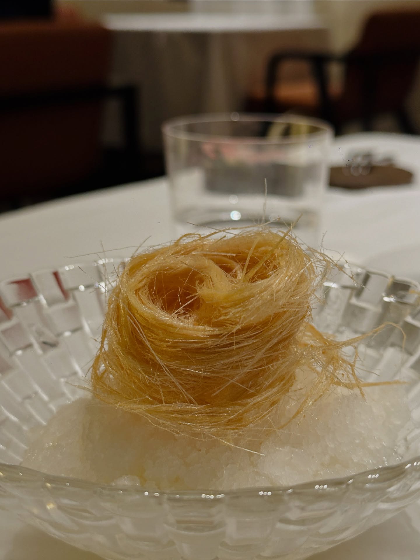 เอมมี่ - มรกต กิตติสาระ