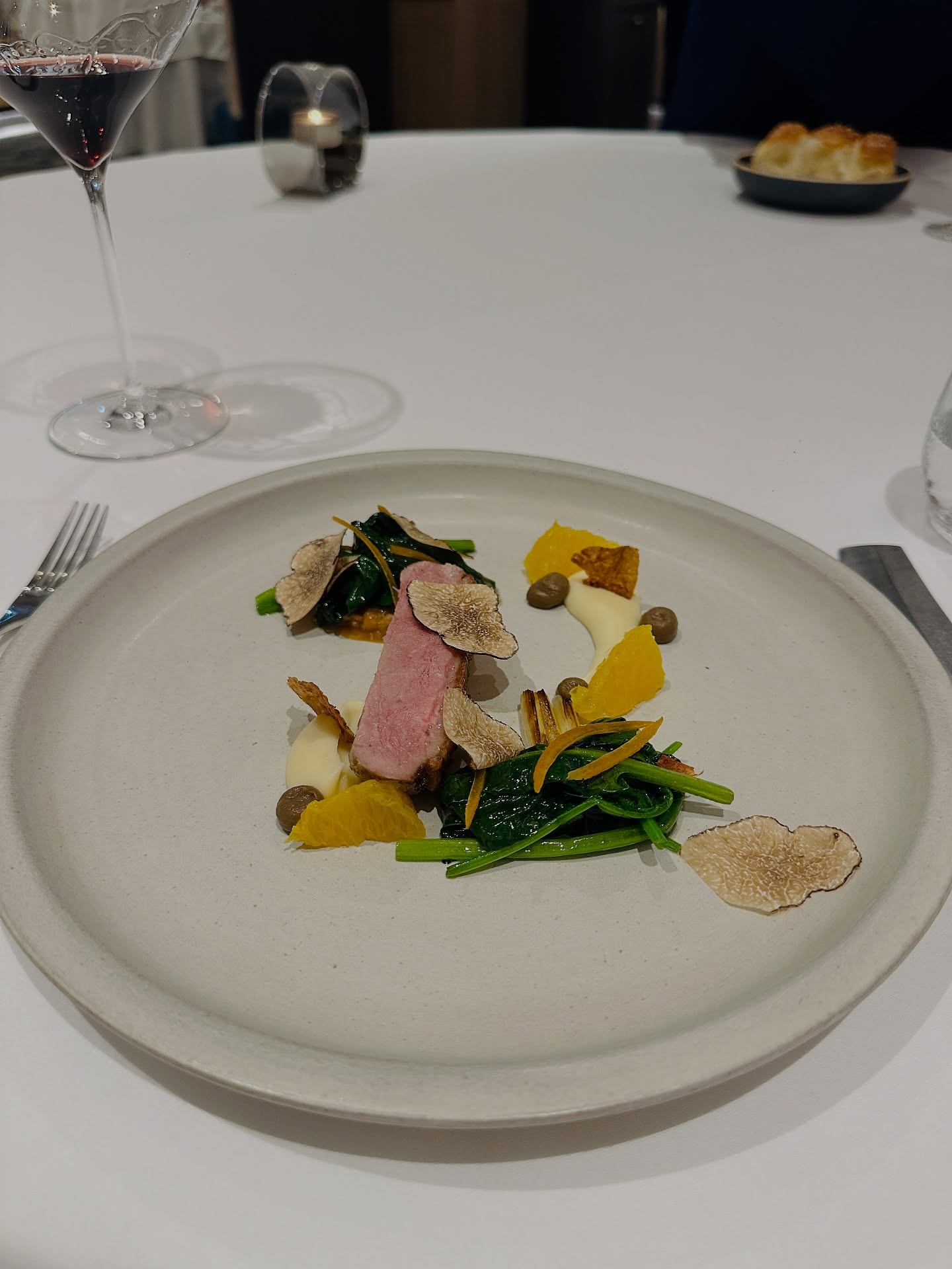 เอมมี่ - มรกต กิตติสาระ