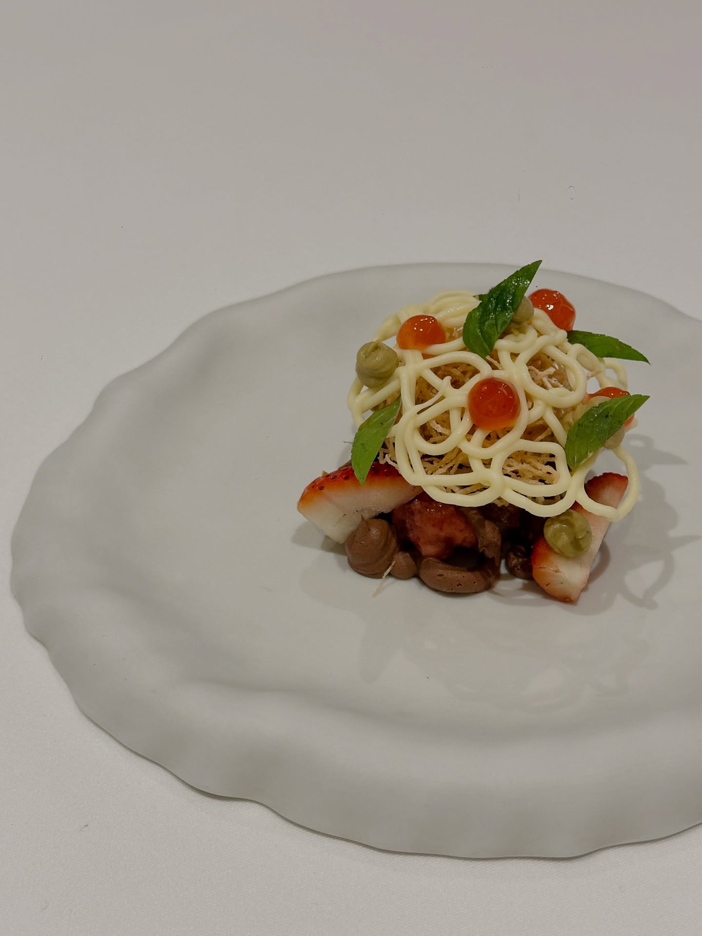 เอมมี่ - มรกต กิตติสาระ