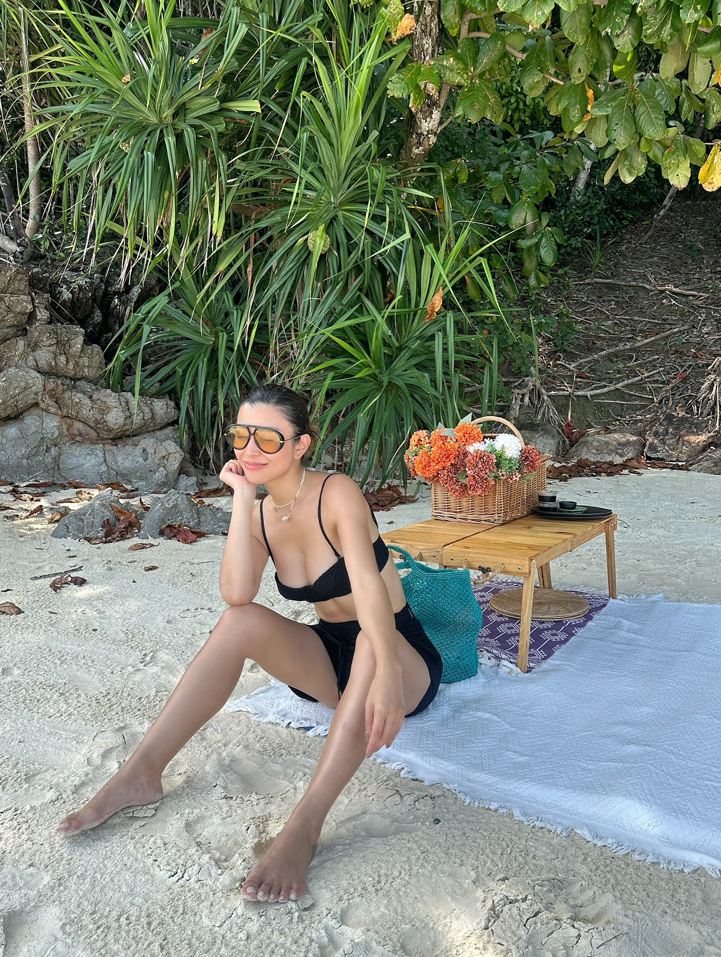 เอมมี่ - มรกต กิตติสาระ