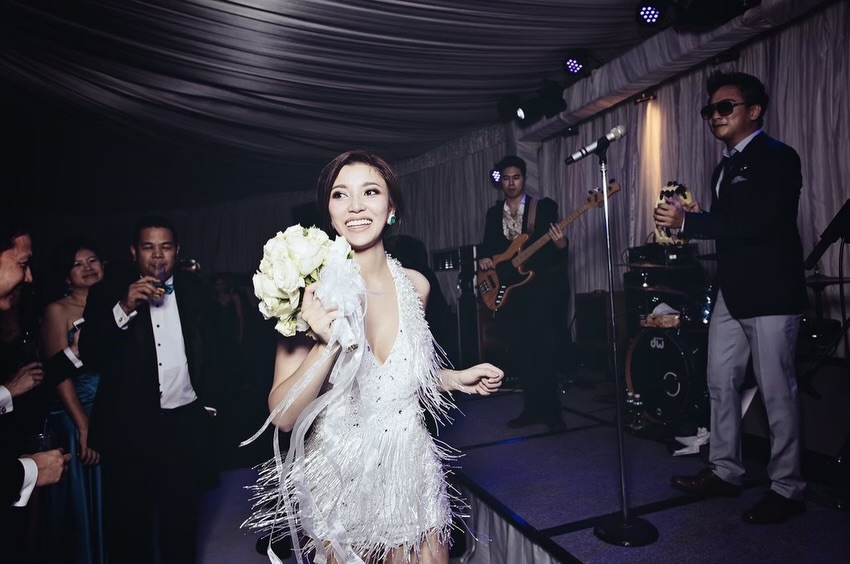 เอมมี่ - มรกต กิตติสาระ