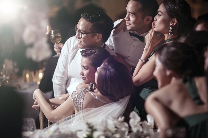 เอมมี่ - มรกต กิตติสาระ