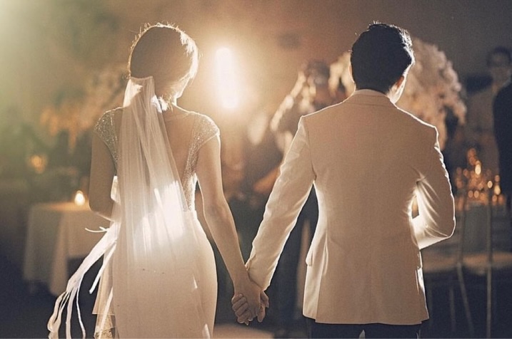 เอมมี่ - มรกต กิตติสาระ