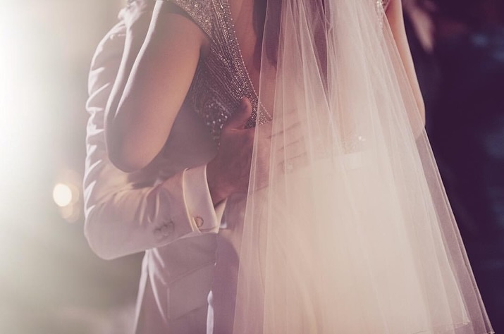 เอมมี่ - มรกต กิตติสาระ