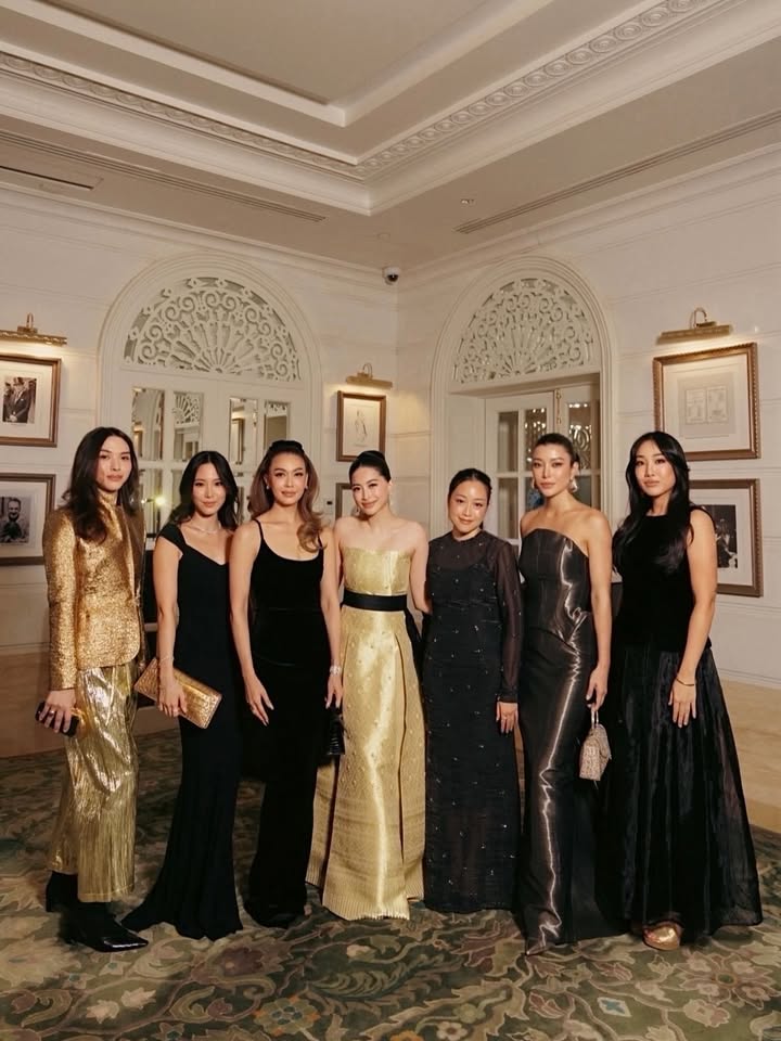 เอมมี่ - มรกต กิตติสาระ