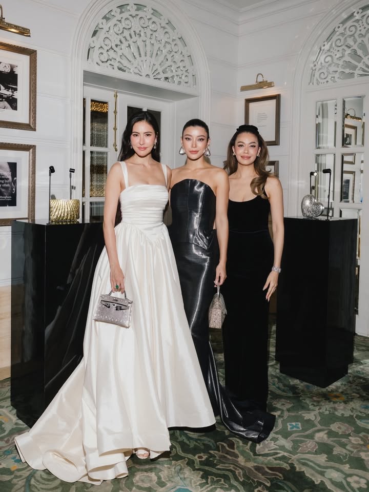 เอมมี่ - มรกต กิตติสาระ