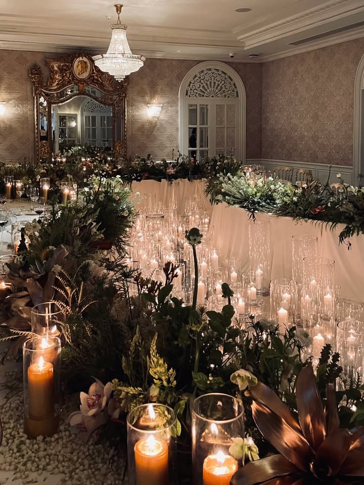 เอมมี่ - มรกต กิตติสาระ