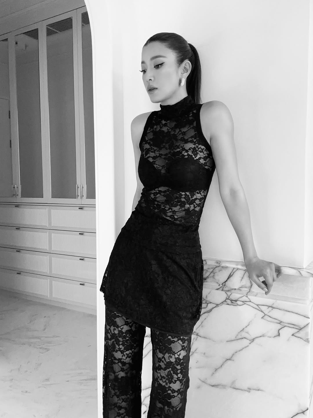 เอมมี่ - มรกต กิตติสาระ