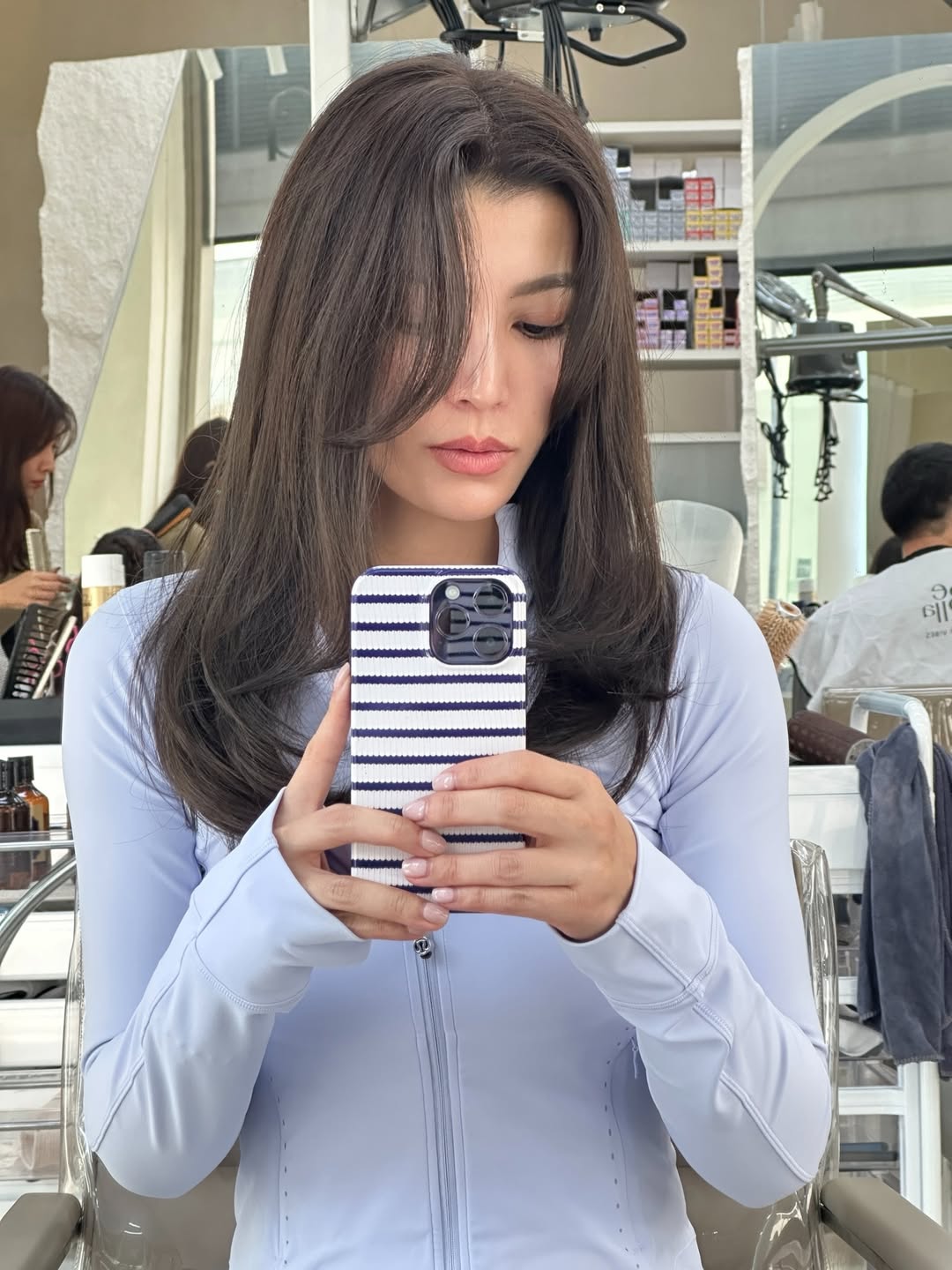 เอมมี่ - มรกต กิตติสาระ