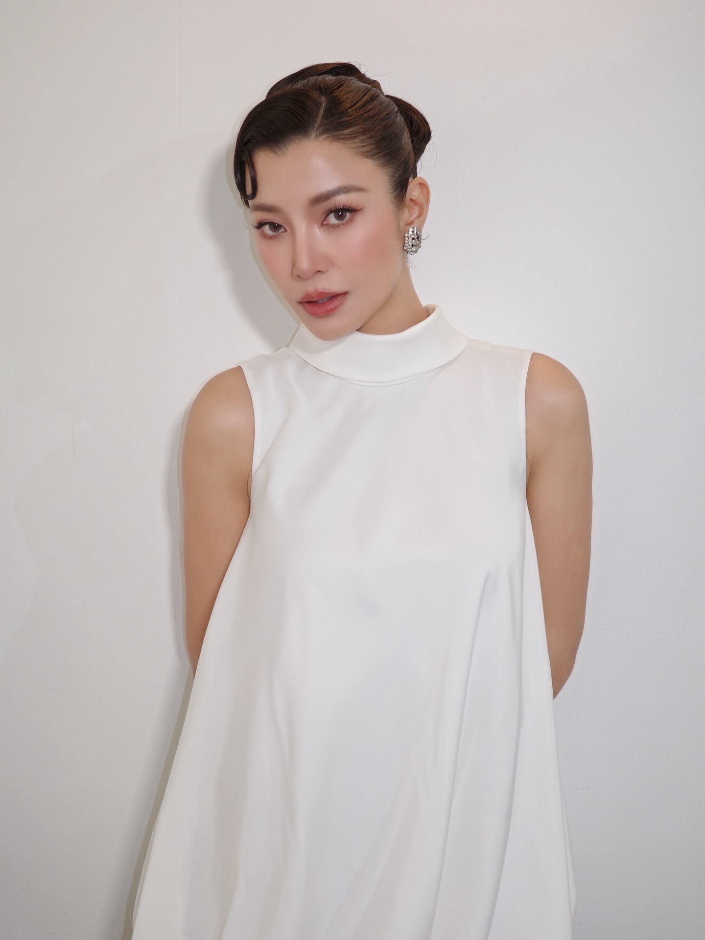 เอมมี่ - มรกต กิตติสาระ