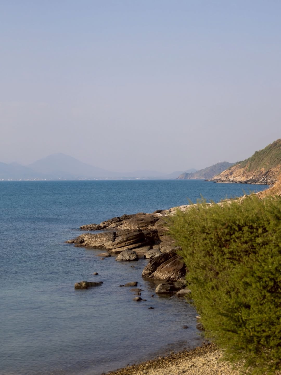 เอมมี่ - มรกต กิตติสาระ