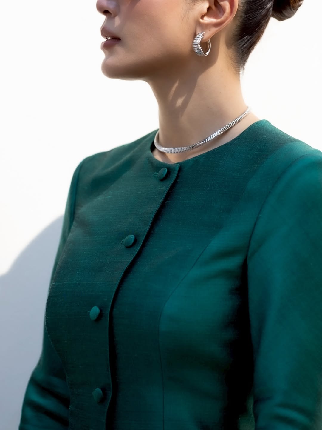 เอมมี่ - มรกต กิตติสาระ