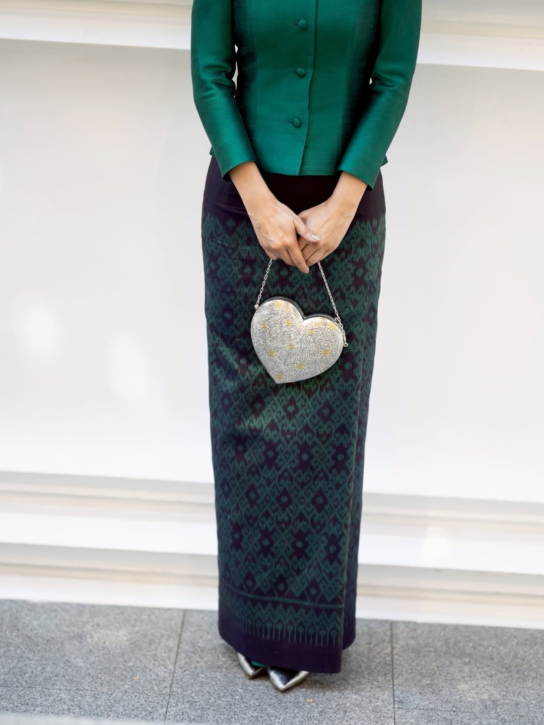 เอมมี่ - มรกต กิตติสาระ