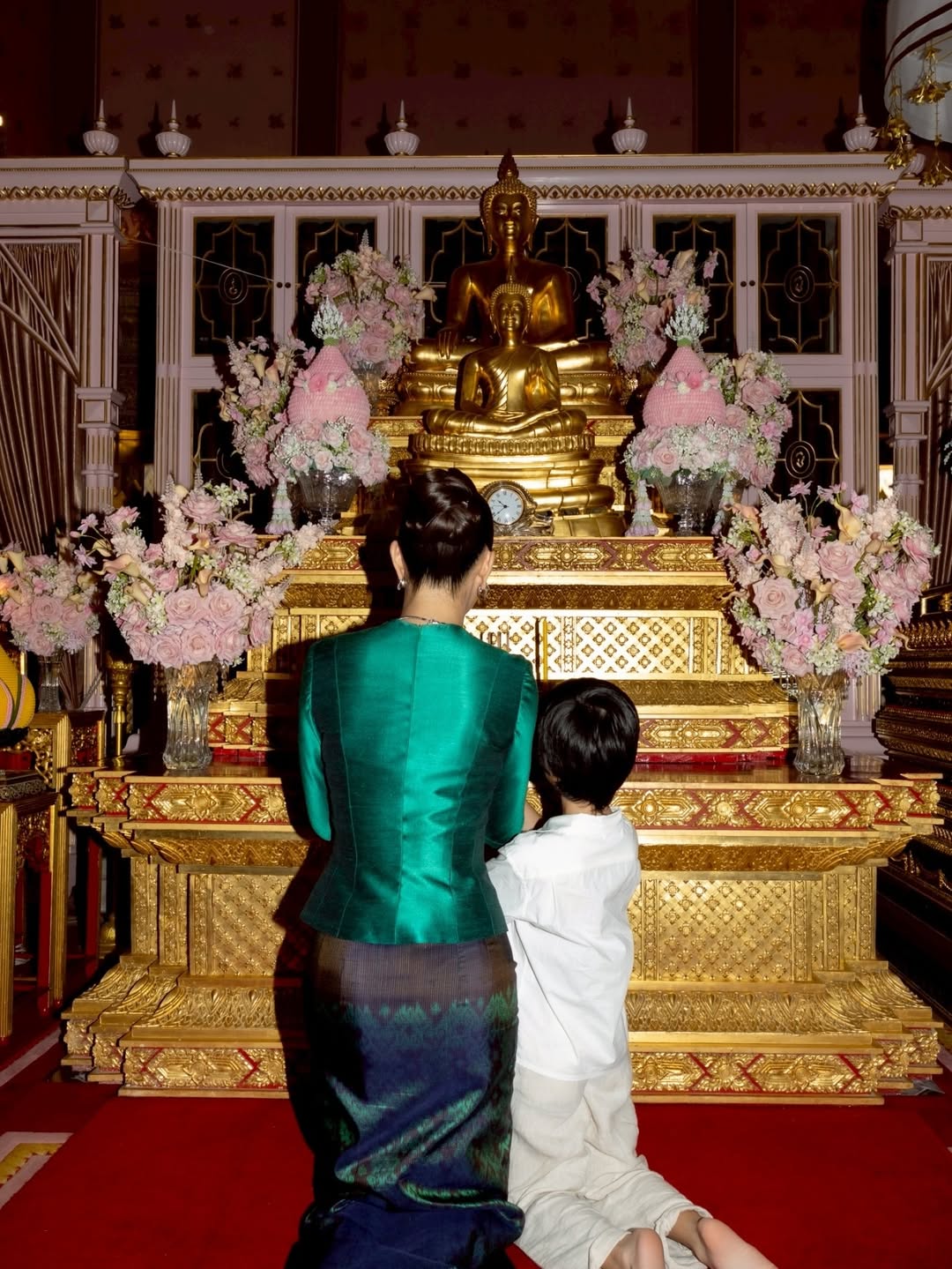 เอมมี่ - มรกต กิตติสาระ