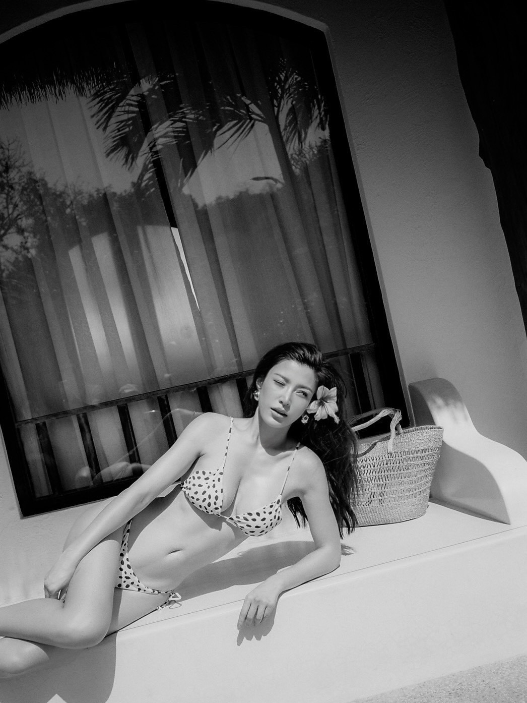 เอมมี่ - มรกต กิตติสาระ