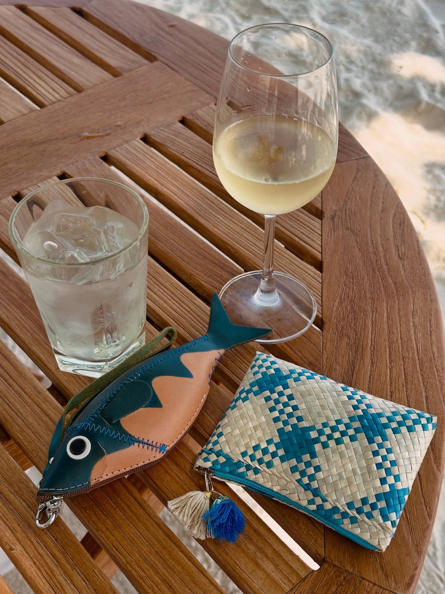 เอมมี่ - มรกต กิตติสาระ