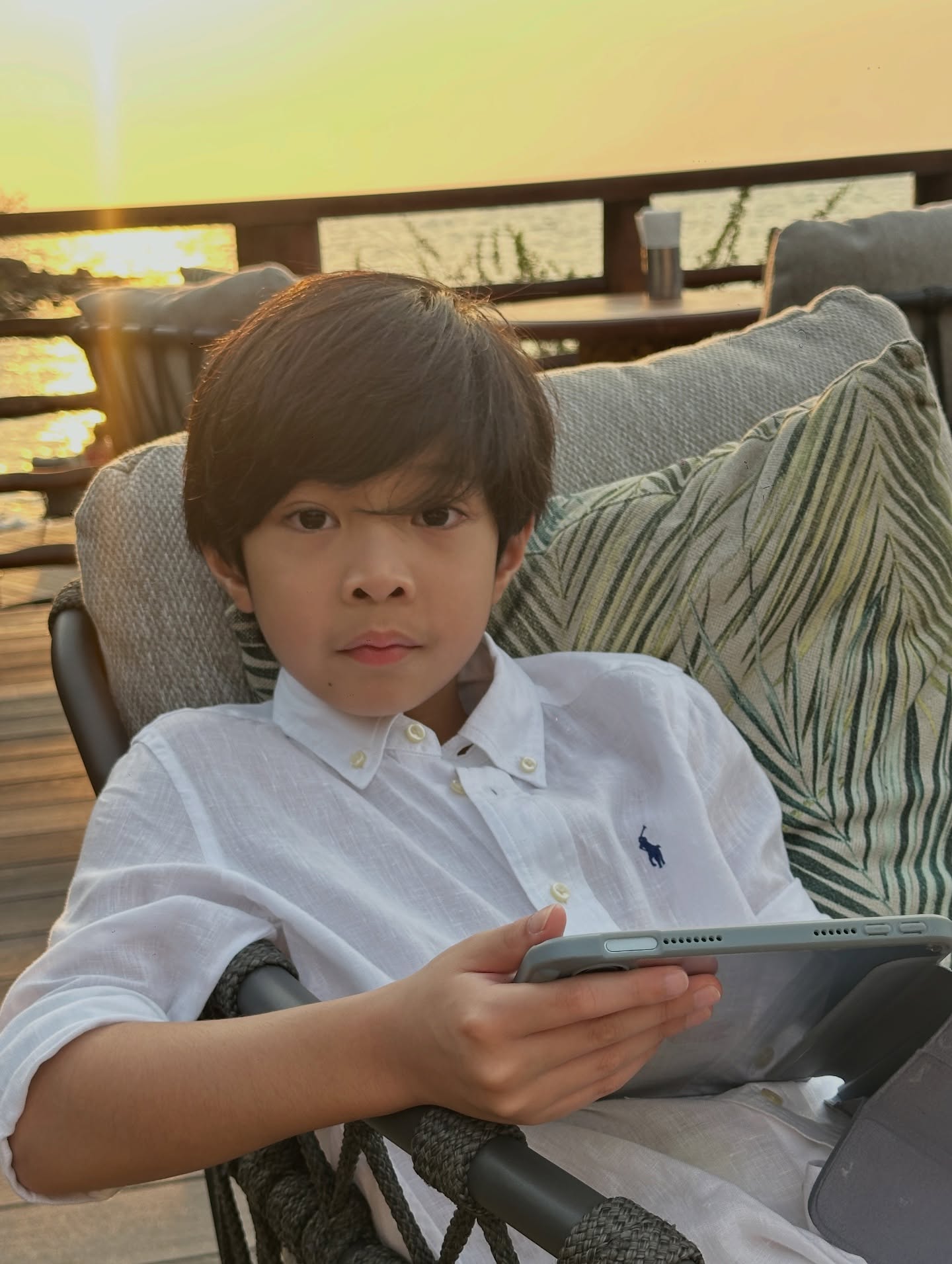 เอมมี่ - มรกต กิตติสาระ