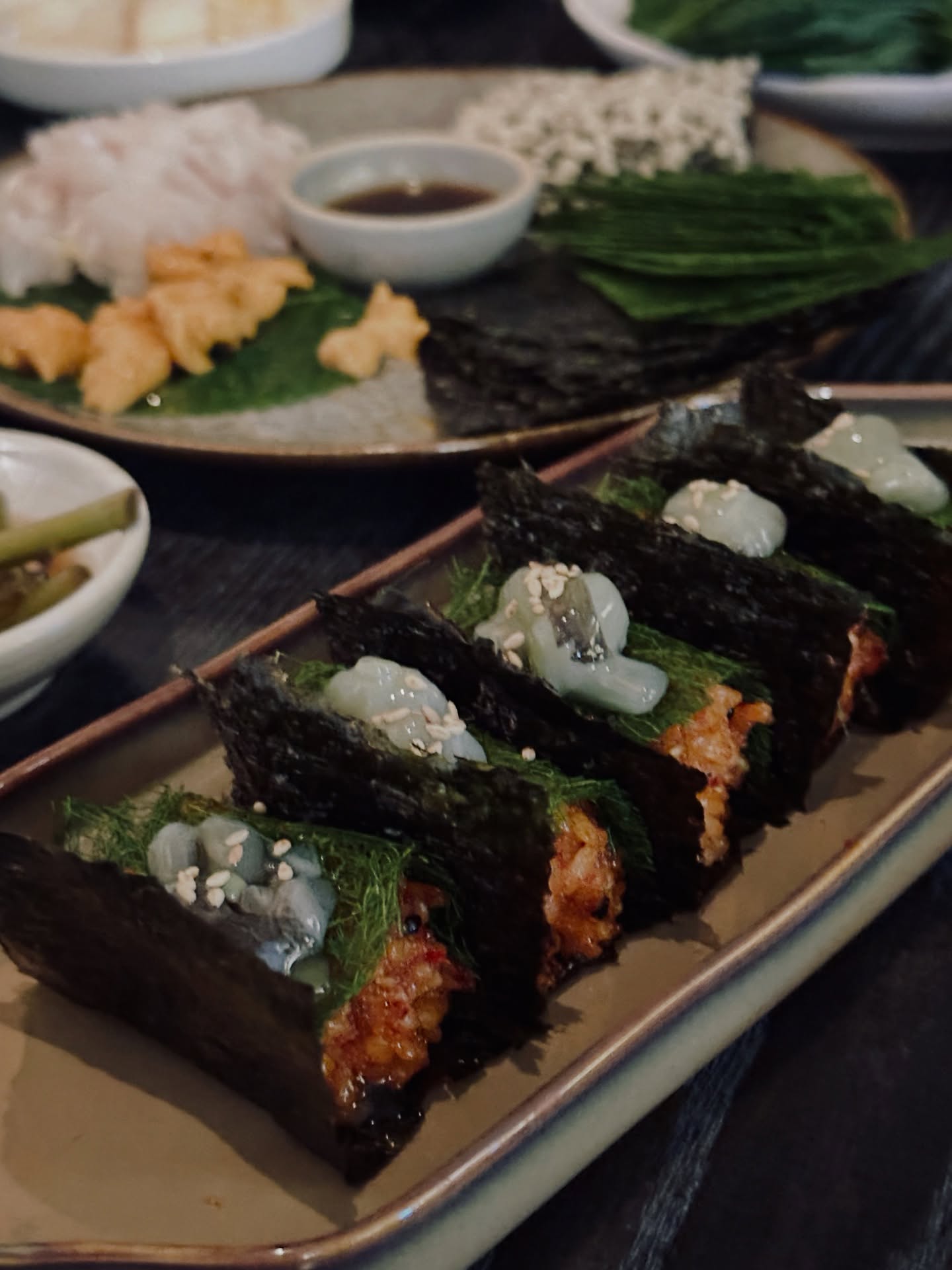 เอมมี่ - มรกต กิตติสาระ