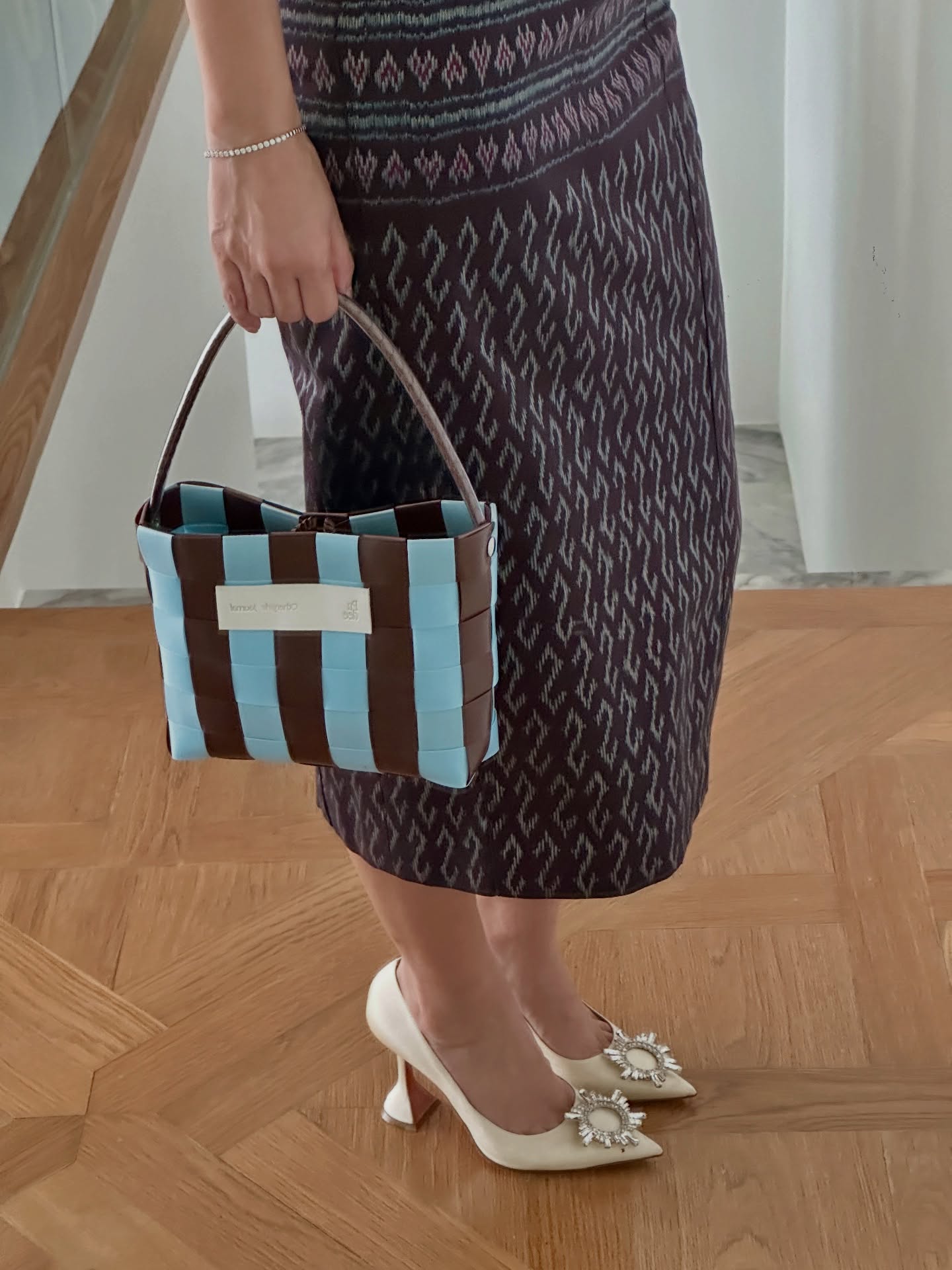 เอมมี่ - มรกต กิตติสาระ