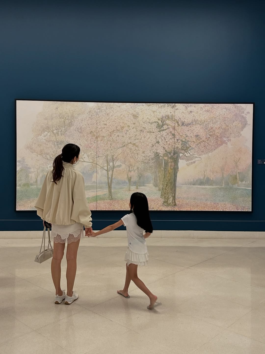 เอมมี่ - มรกต กิตติสาระ