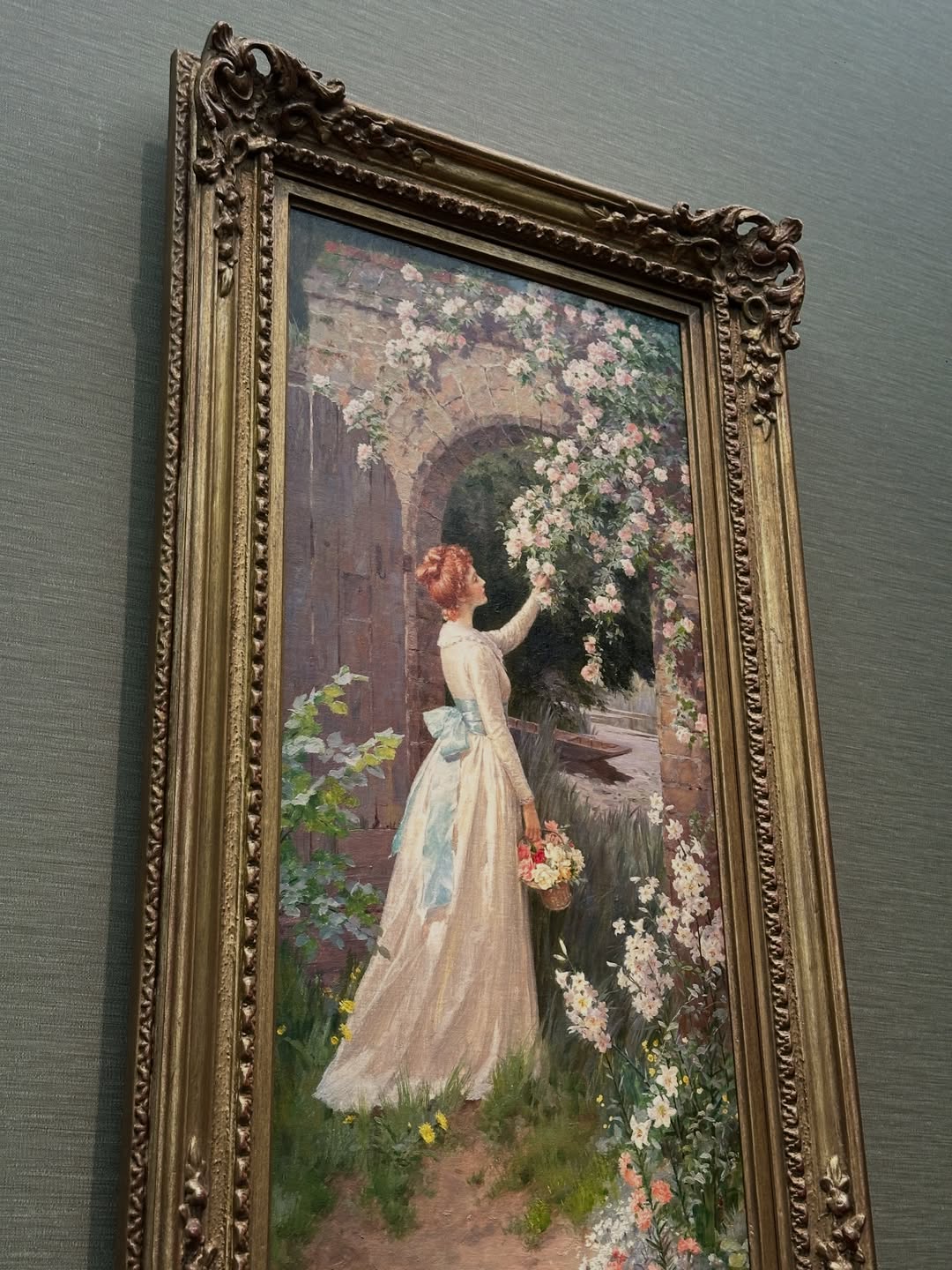 เอมมี่ - มรกต กิตติสาระ