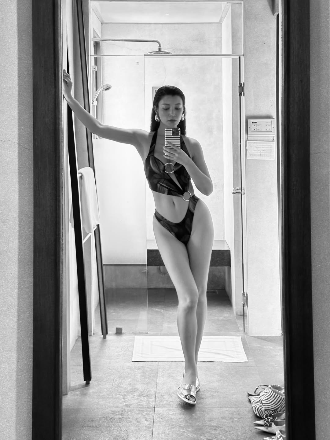 เอมมี่ - มรกต กิตติสาระ