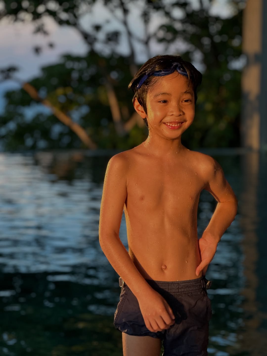 เอมมี่ - มรกต กิตติสาระ