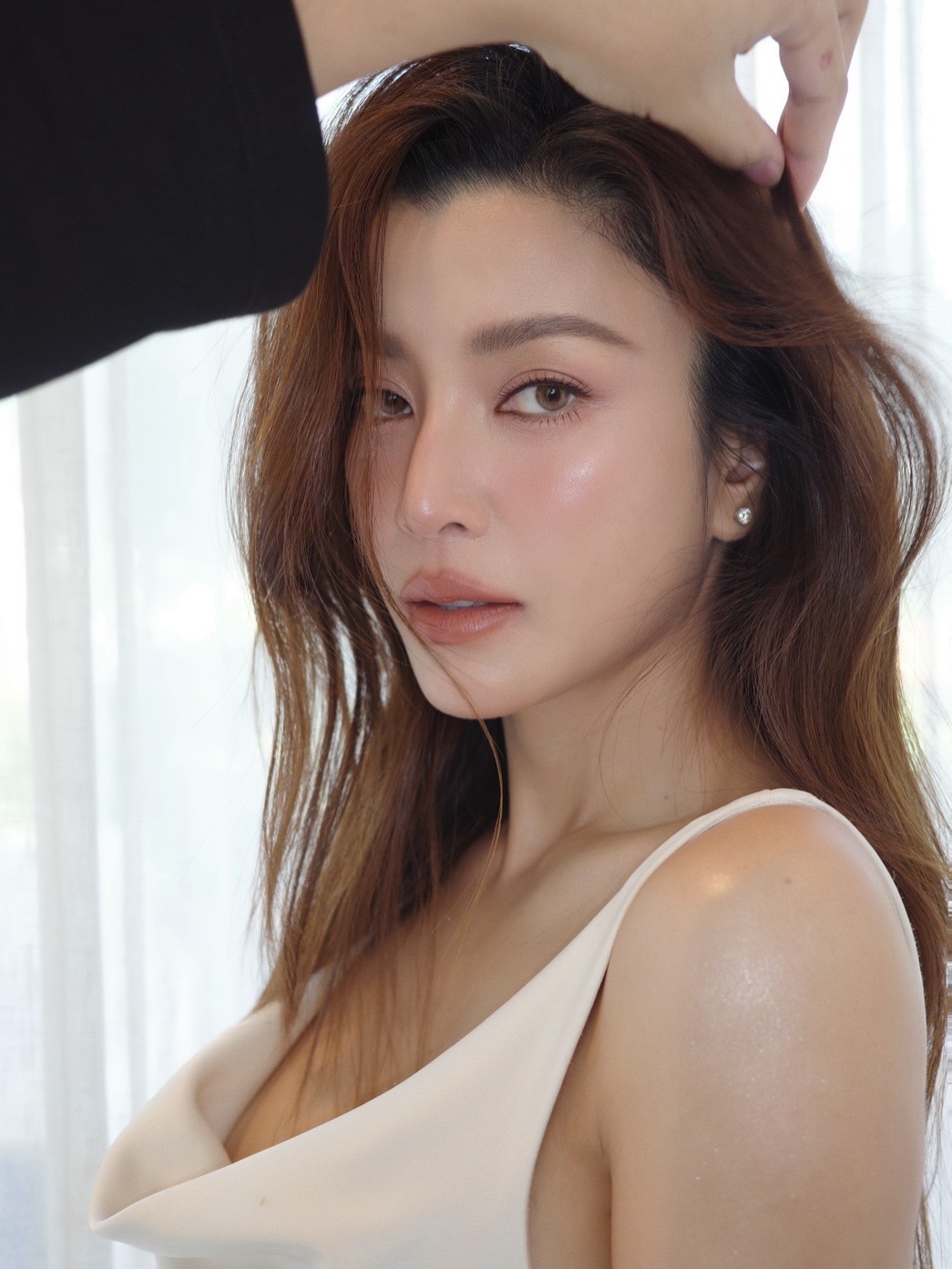 เอมมี่ - มรกต กิตติสาระ
