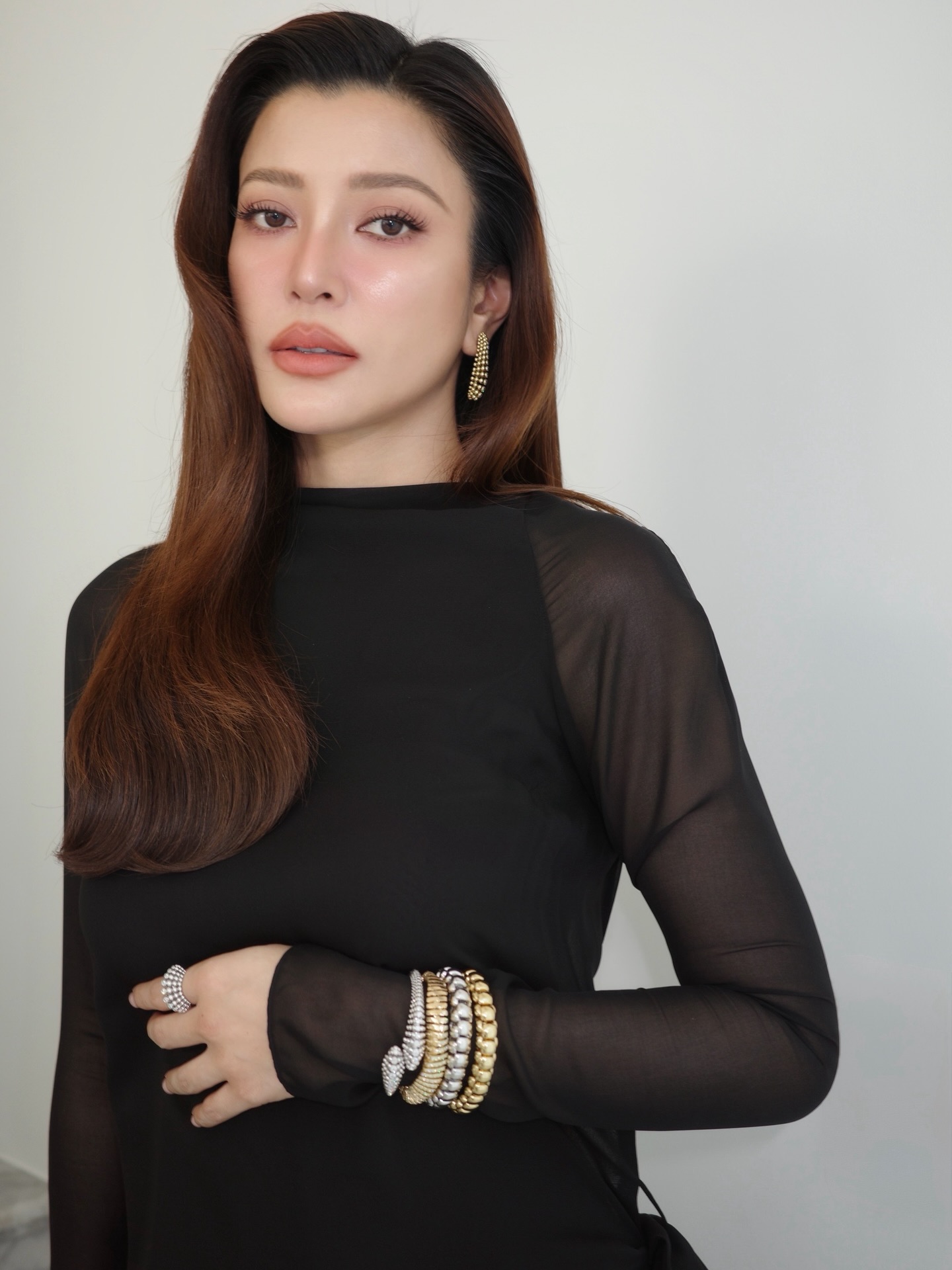 เอมมี่ - มรกต กิตติสาระ