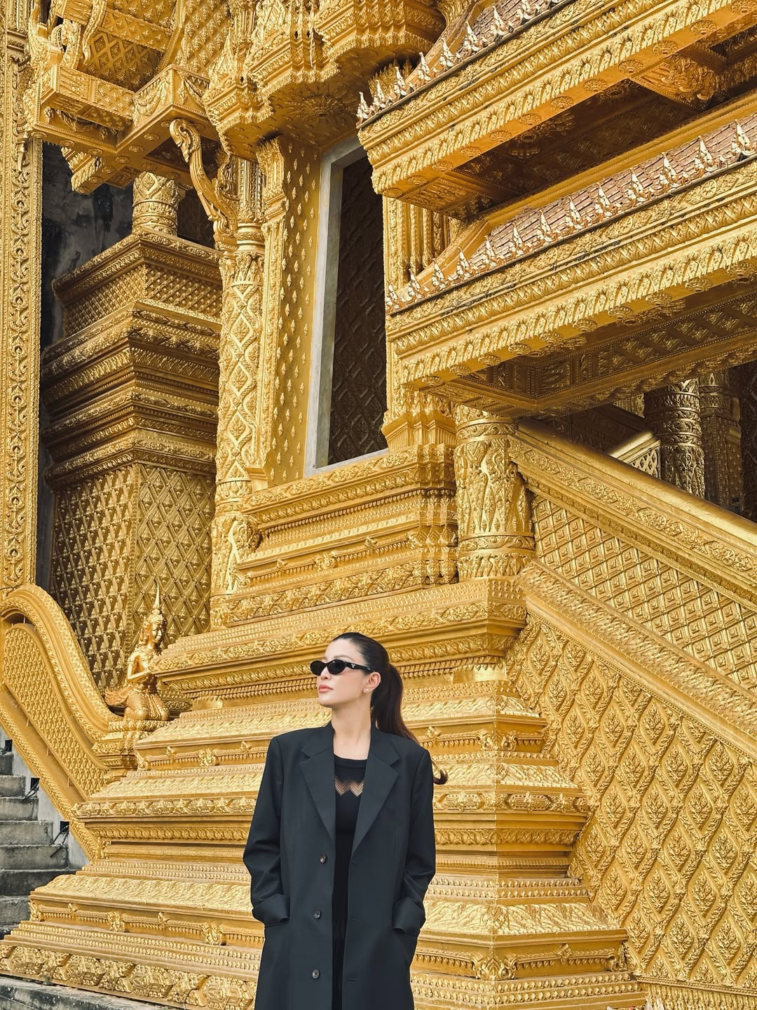เอมมี่ - มรกต กิตติสาระ