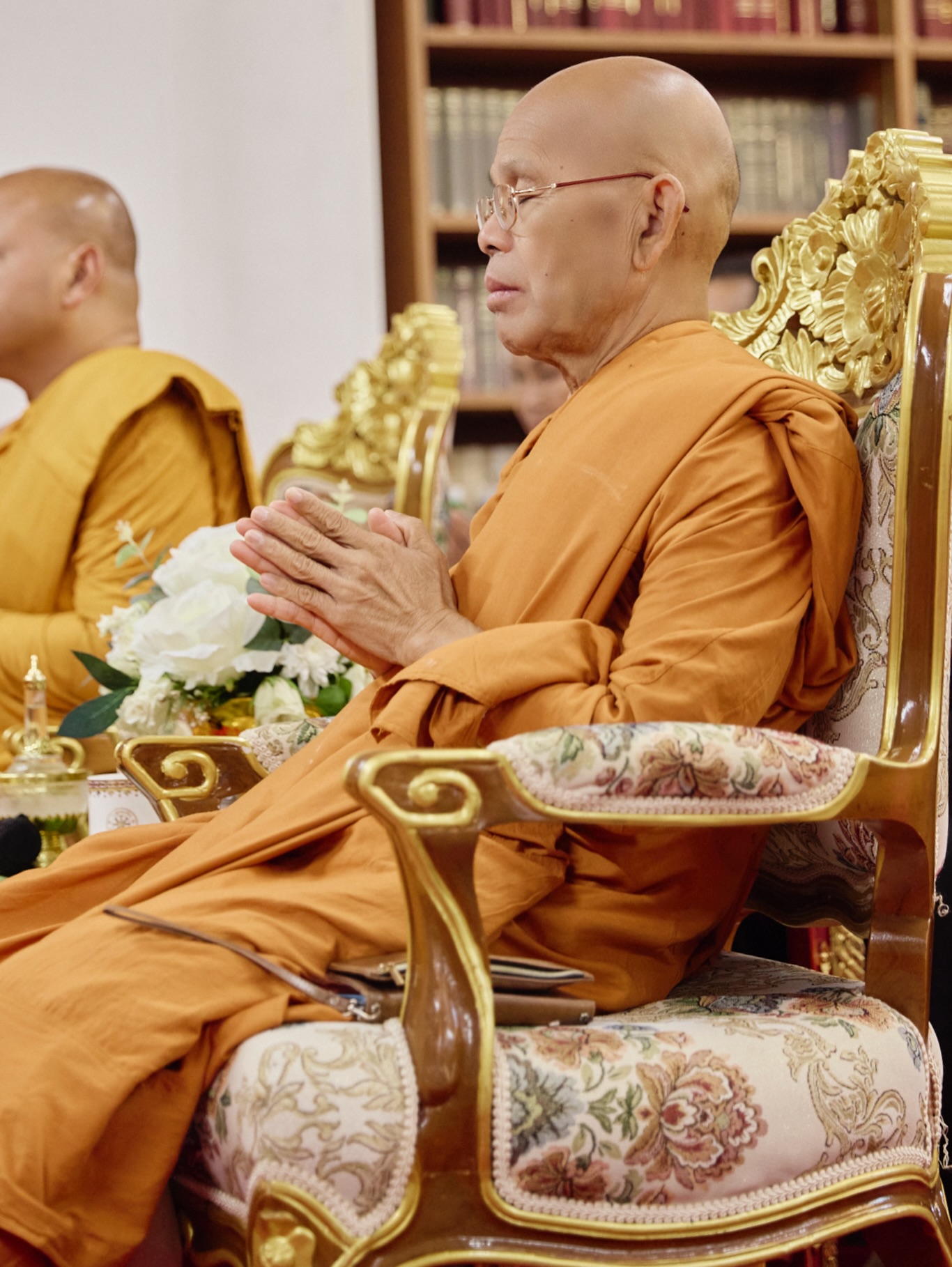 เอมมี่ - มรกต กิตติสาระ