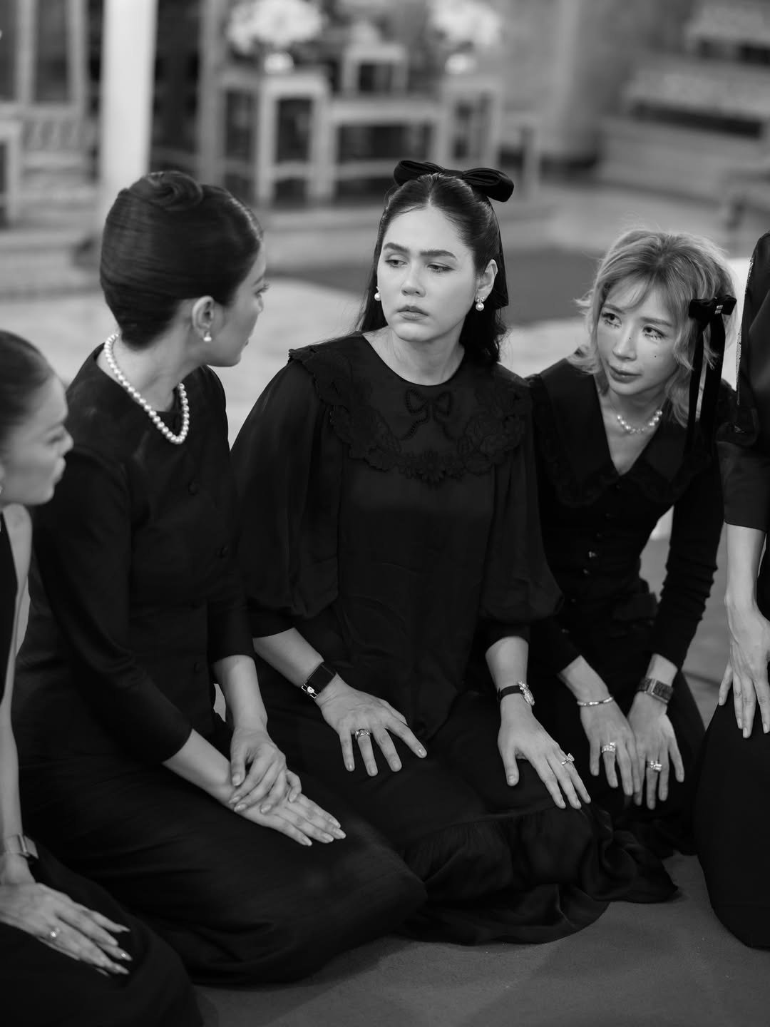 เอมมี่ - มรกต กิตติสาระ