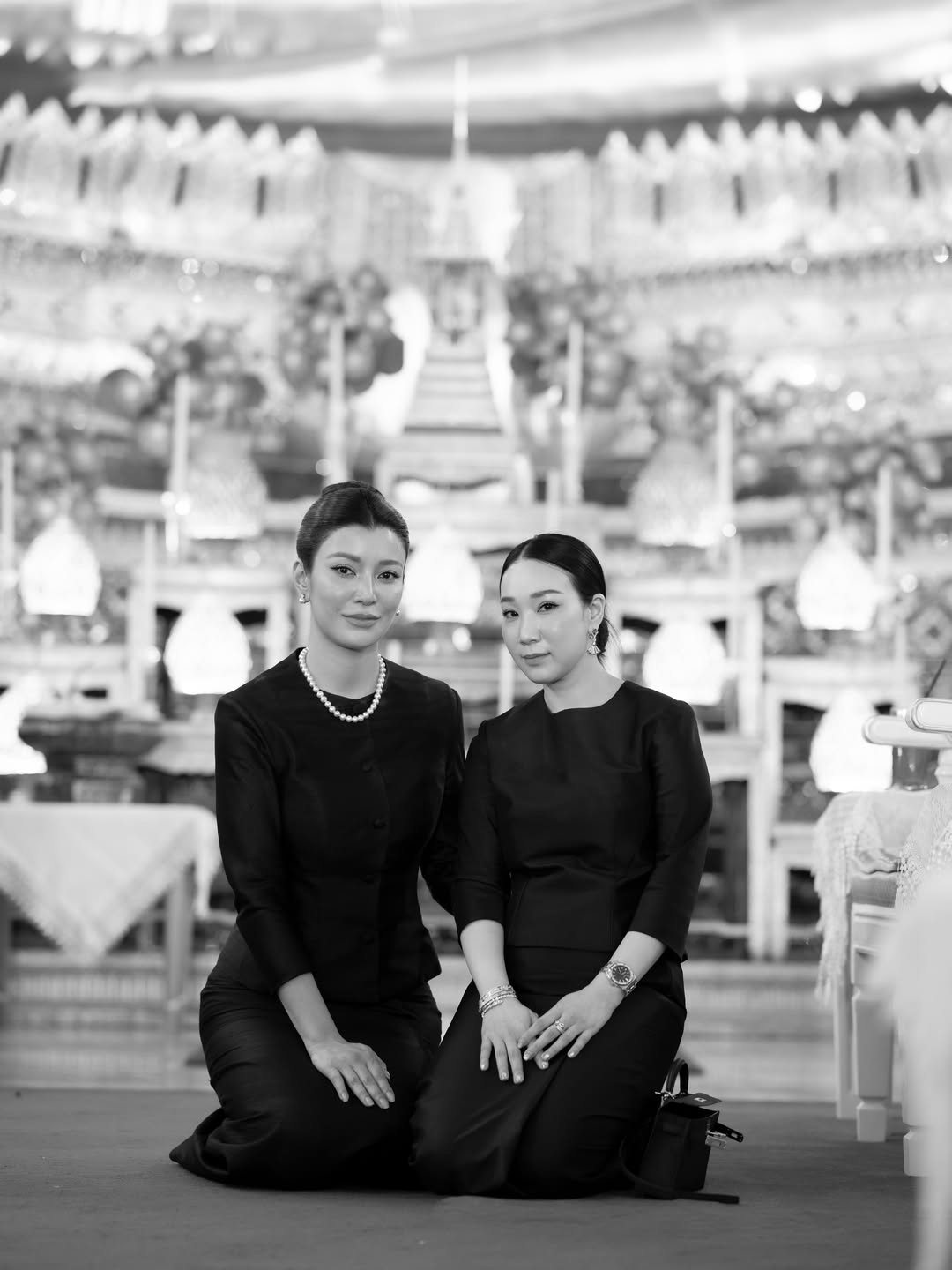 เอมมี่ - มรกต กิตติสาระ