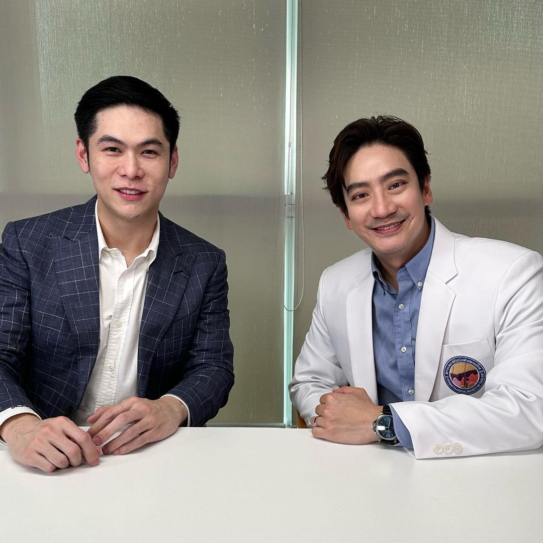 โอ๊ค - สมิทธิ์ อารยะสกุล