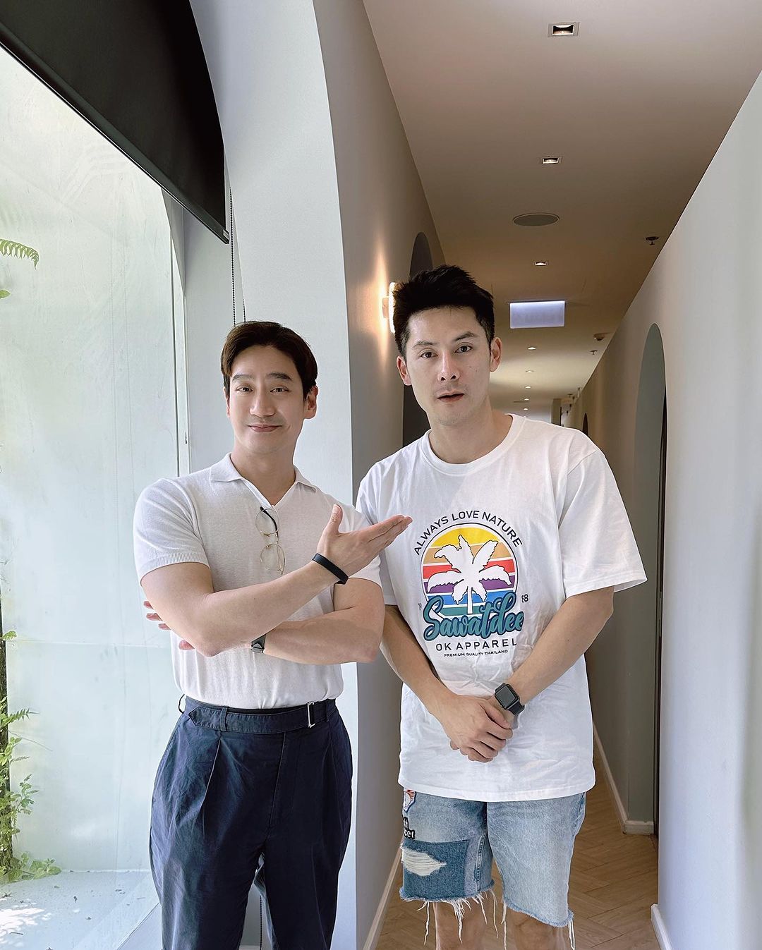 โอ๊ค - สมิทธิ์ อารยะสกุล