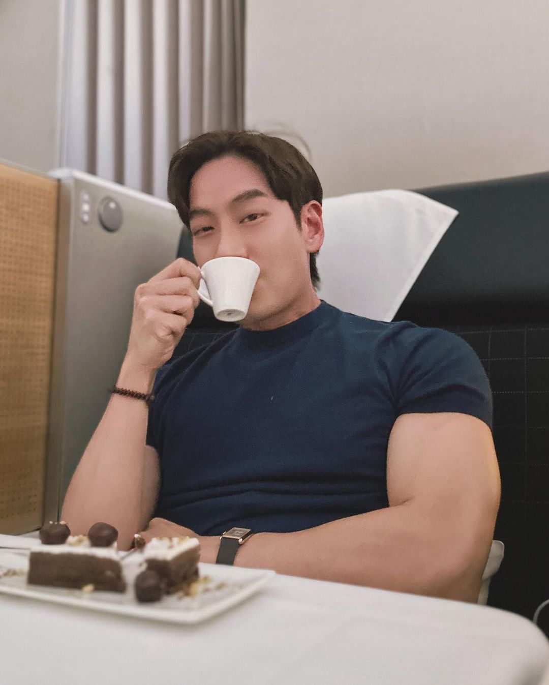 โอ๊ค - สมิทธิ์ อารยะสกุล