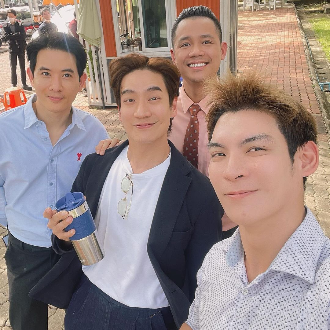 โอ๊ค - สมิทธิ์ อารยะสกุล