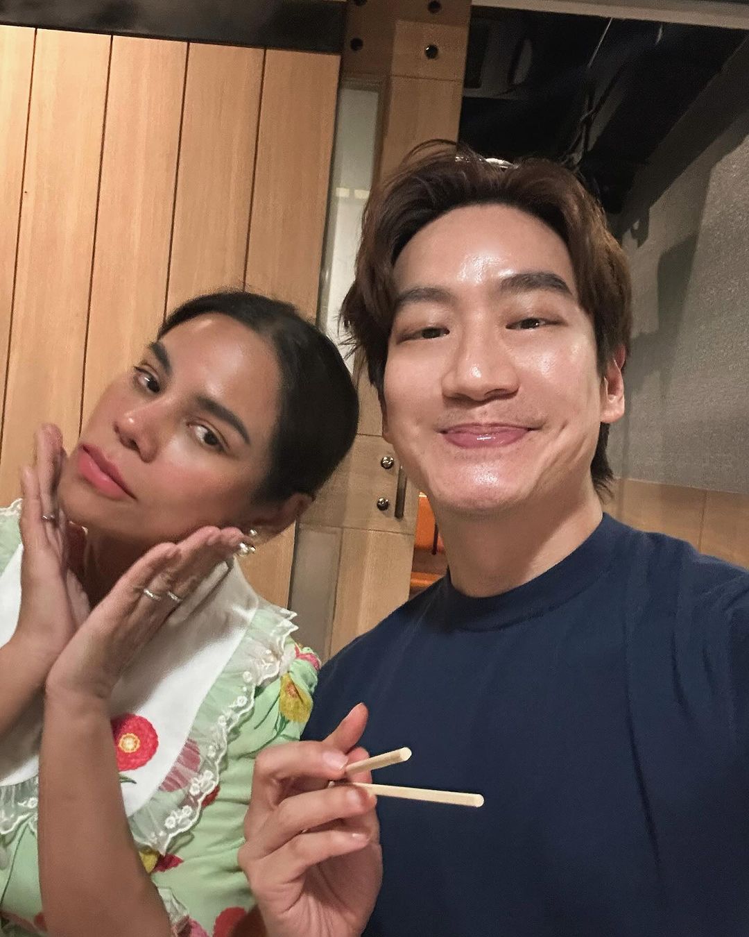 โอ๊ค - สมิทธิ์ อารยะสกุล