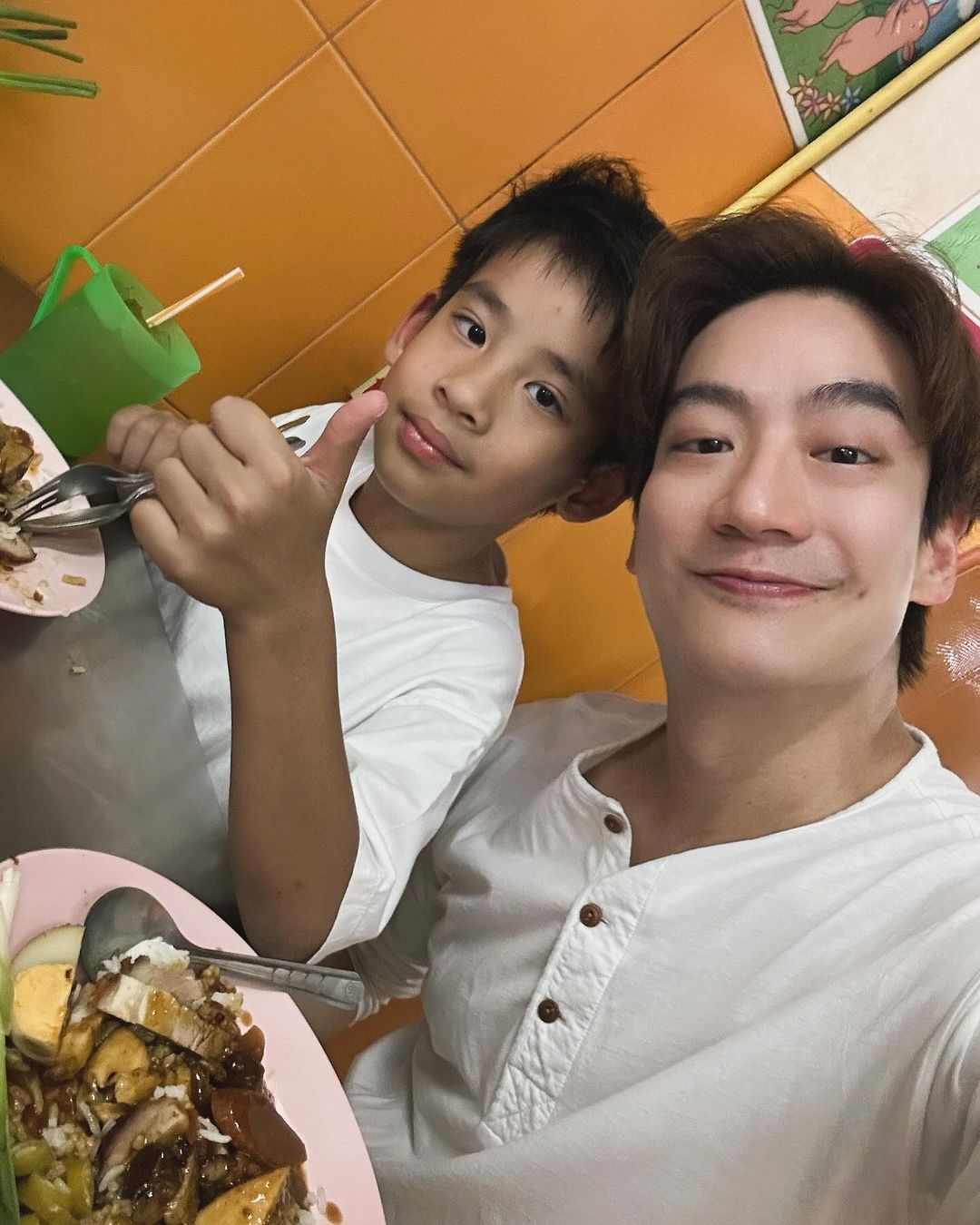 โอ๊ค - สมิทธิ์ อารยะสกุล